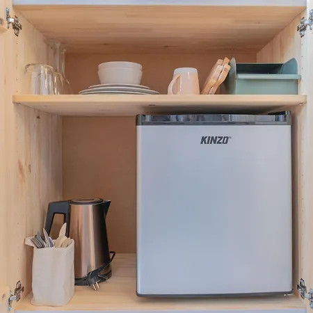 Le Cinq-chambre A Avec Entree Independante Homestay